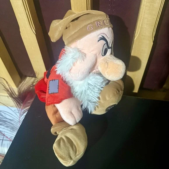 Authentic Disney Store Grumpy Dwarf 16” Plush Toy - Red and Tan - Picture 4 of 5